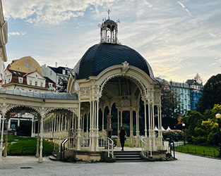 ČESKÁ REPUBLIKA – KARLOVY VARY – HOTELOVÝ SPA RESORT SANSSOUCI