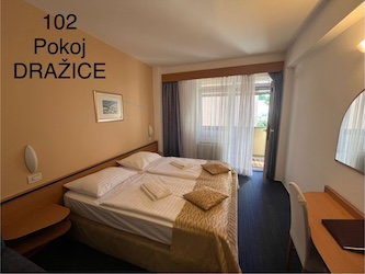 CHORVATSKO – OSTROV KRK – Hotelový resort Dražica *** 