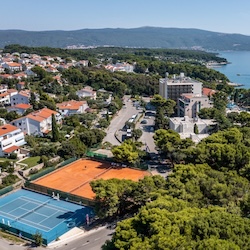 CHORVATSKO – OSTROV KRK – Hotelový resort Dražica ***